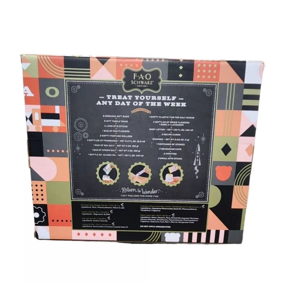 36-Piece Pampered Play DIY Beauty Set - Image 3
