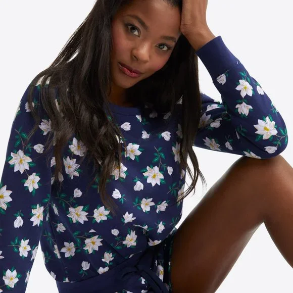 Draper James 2-pc Navy Blue Floral Lounge Set – Small 4-6 - Image 4