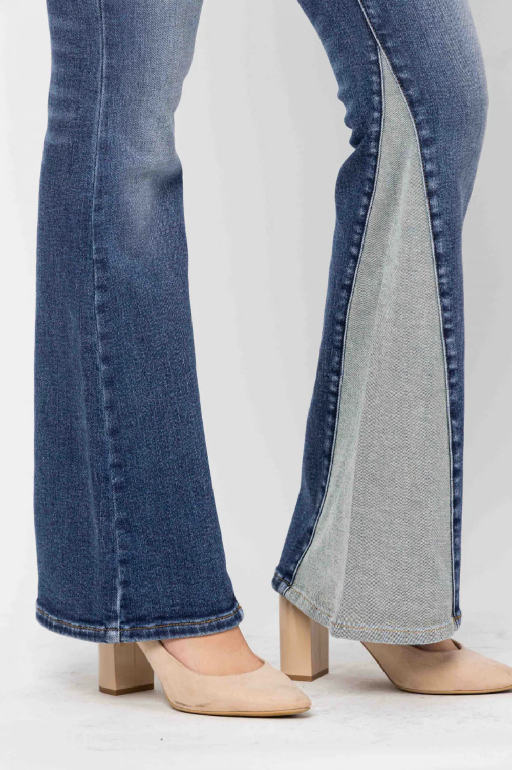Judy Blue Midrise Inseam Panel Flare Jeans 88524 - Image 6